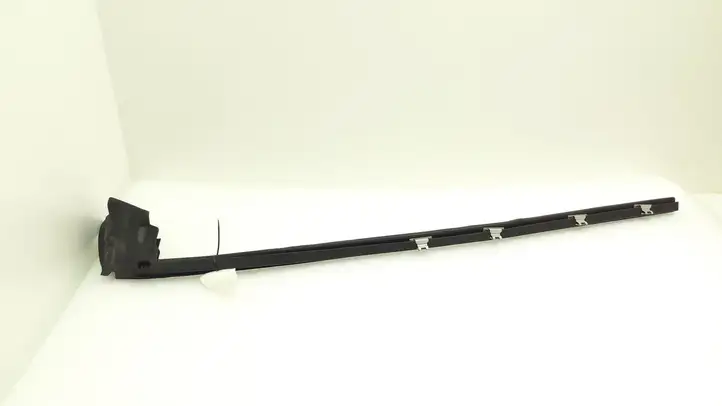 Mini One Cooper F56 F55 (2012 - 2022) 7299994 Накладка стекла передней двери — фото 1