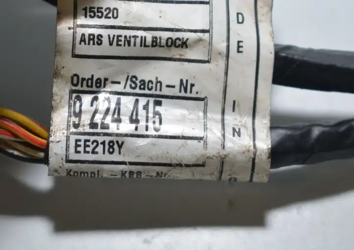BMW X5 E70 (2006 - 2013) 9224415 Прочая электропроводка — фото 4
