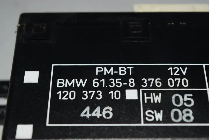 BMW 5 E39 (1996 - 2003) 8376070 Блок управления дверью — фото 4