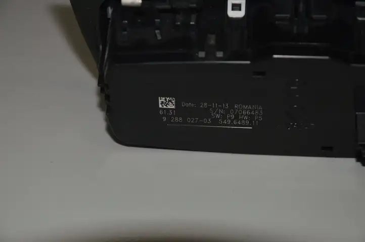 BMW 3 F30 F35 F31 (2012 - 2018) 9288027 Включатель фонарей — фото 4