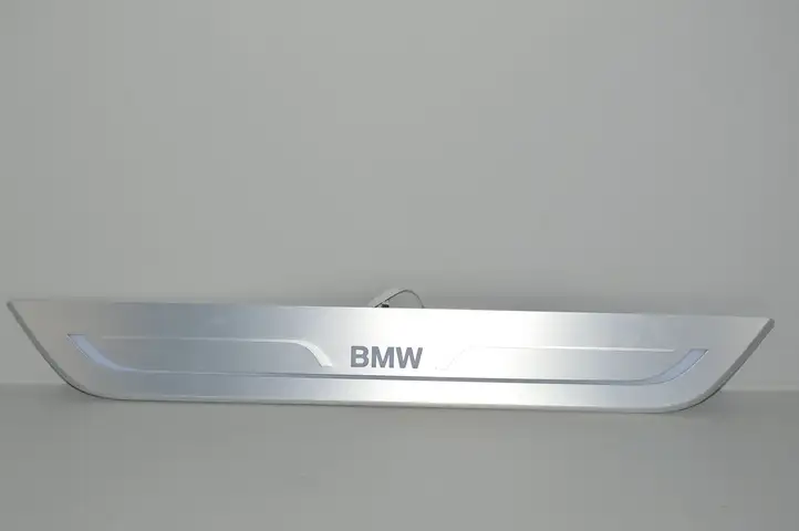 BMW 7 G11 G12 (2015 - 2022) Внутренняя отделка переднего порога — фото 1