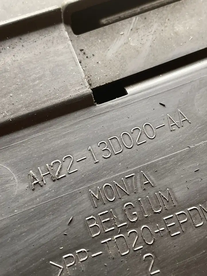 Land Rover Discovery 4 - LR4 (2009 - 2013) AH2213D020AA Передняя балка бампера — фото 4