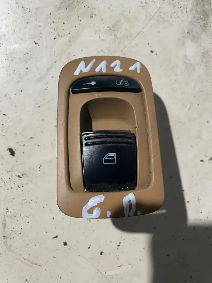 Porsche Cayenne (9PA) (2002 - 2010) 7L5959855 Кнопка стеклоподъемников — фото 1