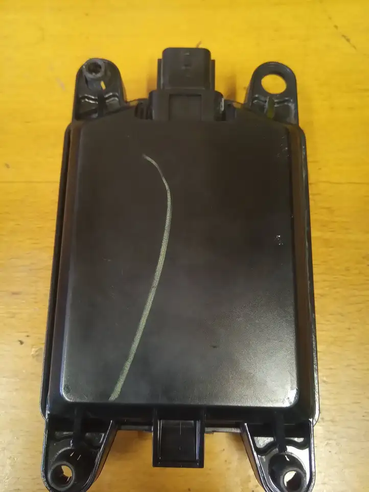 Renault Megane III (2009 - 2016)  284381994R Радар дистроник