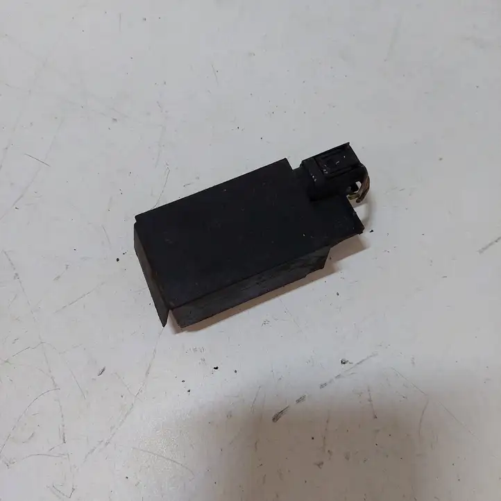 BMW 5 E39 (1996 - 2003)  64116917001 Другой датчик