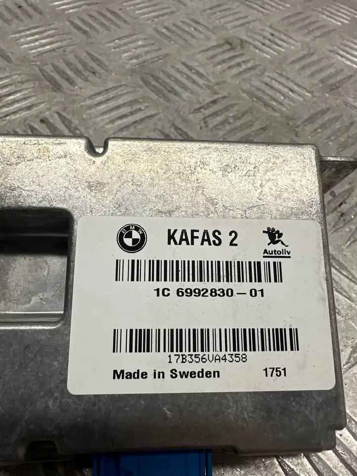 BMW X5 F15 (2013 - 2017) 6992830 Модуль управления камерой — фото 2