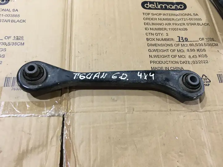 Volkswagen Tiguan (2011 - 2016)  1K0501530C Рычаг