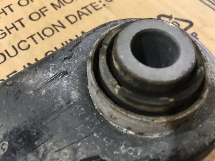 Volkswagen Tiguan (2011 - 2016)  1K0501530C Рычаг