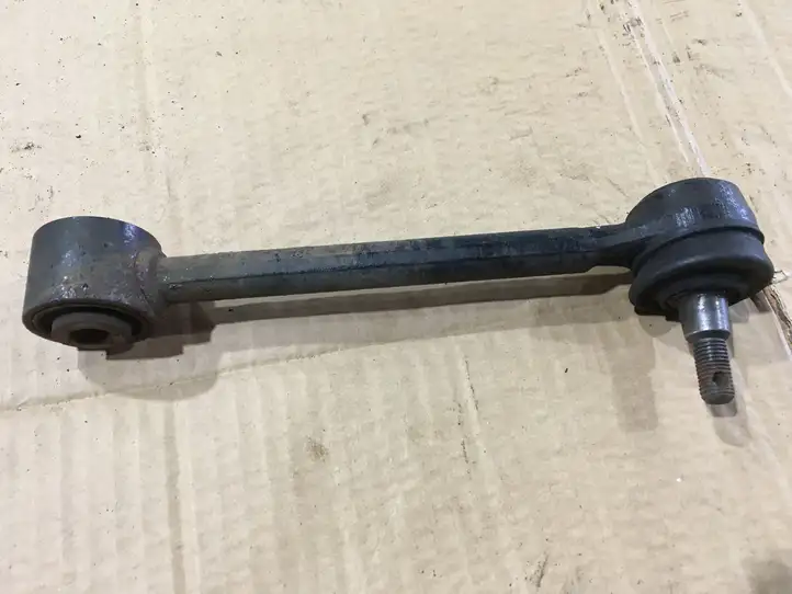 Hyundai i30 (2007 - 2012)   Рычаг