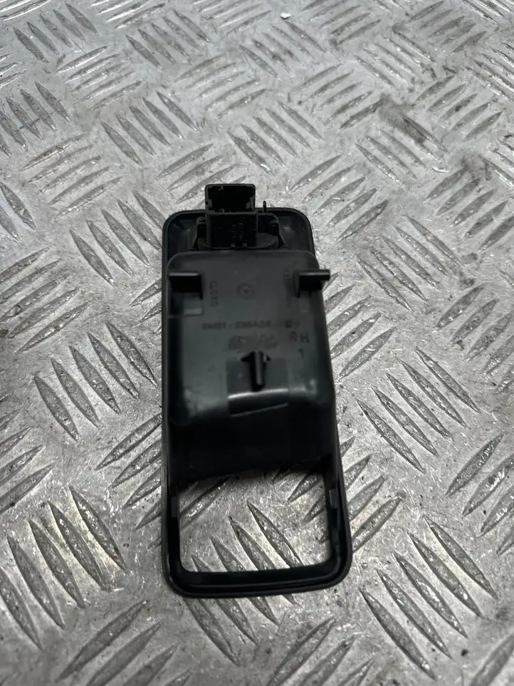 Ford Focus (2005 - 2008) 3M51226A36AEW Кнопка стеклоподъемников — фото 2