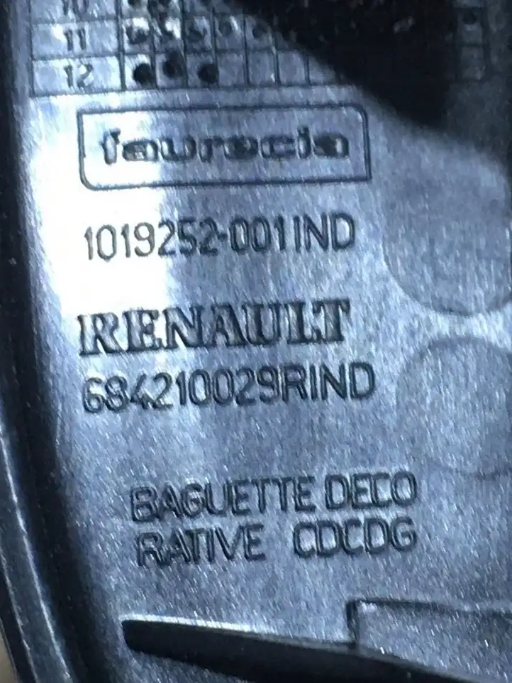Renault Scenic III - Grand scenic III (2009 - 2016) 684210029R Декоративная планка — фото 4