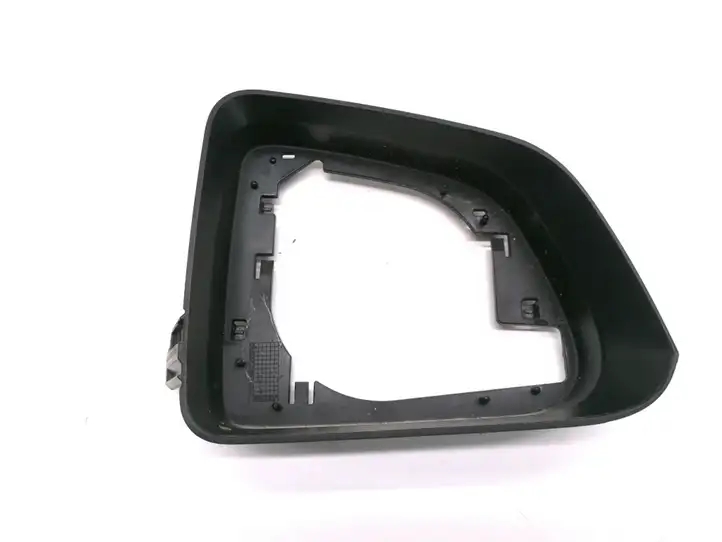 Tesla Model Y (2019 - 2024)   Части зеркала