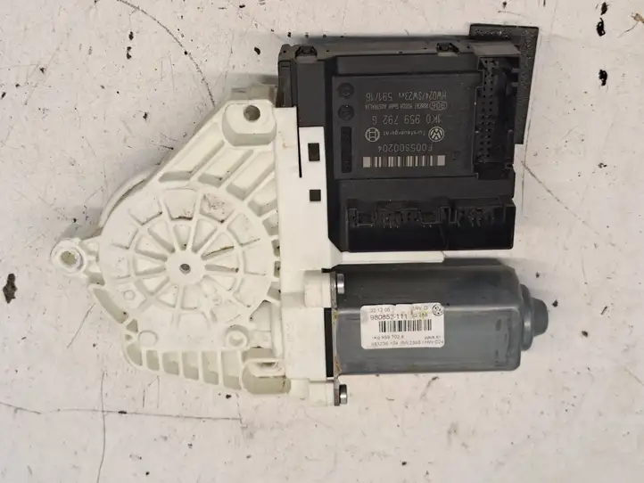 Volkswagen PASSAT B6 (2005 - 2010)  1K0959702K Механизм подъема окон передней двери
