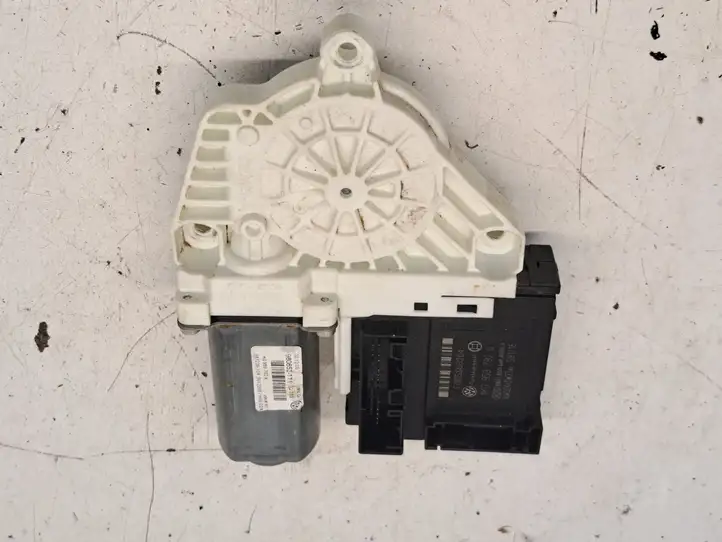 Volkswagen PASSAT B6 (2005 - 2010)  1K0959702K Механизм подъема окон передней двери
