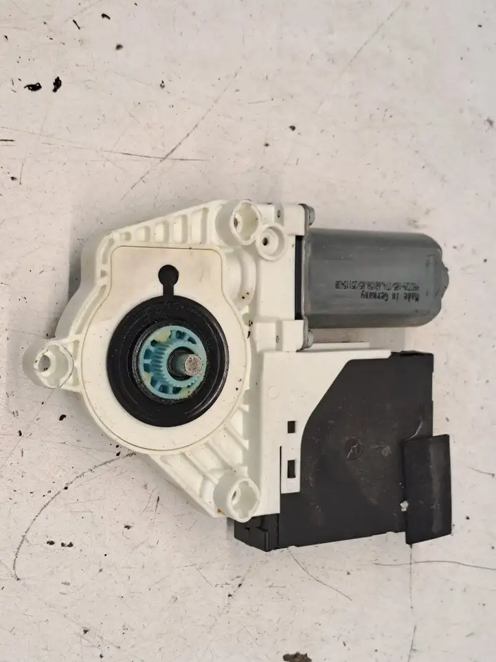 Volkswagen PASSAT B6 (2005 - 2010)  1K0959702K Механизм подъема окон передней двери