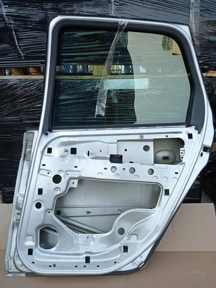 Renault Scenic II - Grand scenic II (2006 - 2009) Задняя дверь — фото 3