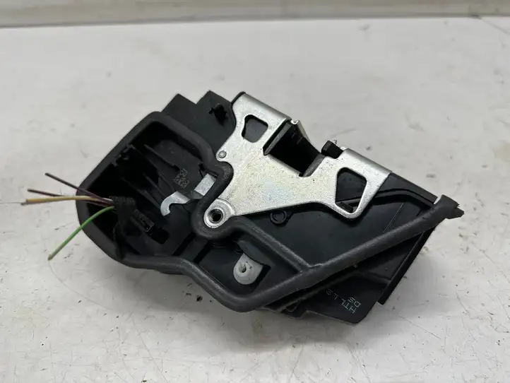 BMW 3 F30 F35 F31 (2012 - 2018) 7202147 Замок задней двери — фото 2