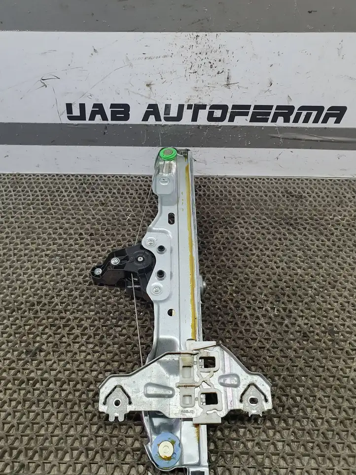 Nissan Qashqai (2013 - 2017)  827004EA0A Передний комплект электрического механизма для подъема окна