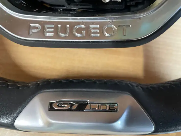 Peugeot 3008 II (2016 - 2023) 98105488 Руль — фото 2