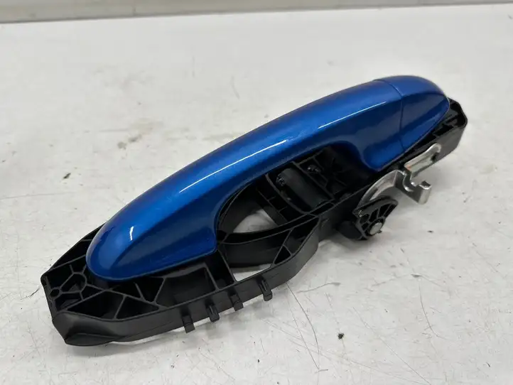 Ford Puma (2019 - ) Наружная ручка задней двери — фото 1