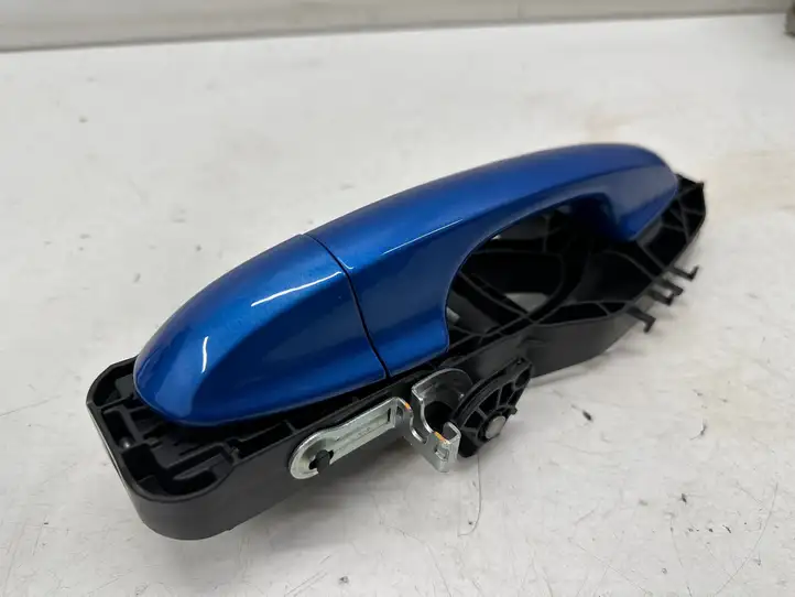 Ford Puma (2019 - ) Наружная ручка задней двери — фото 2