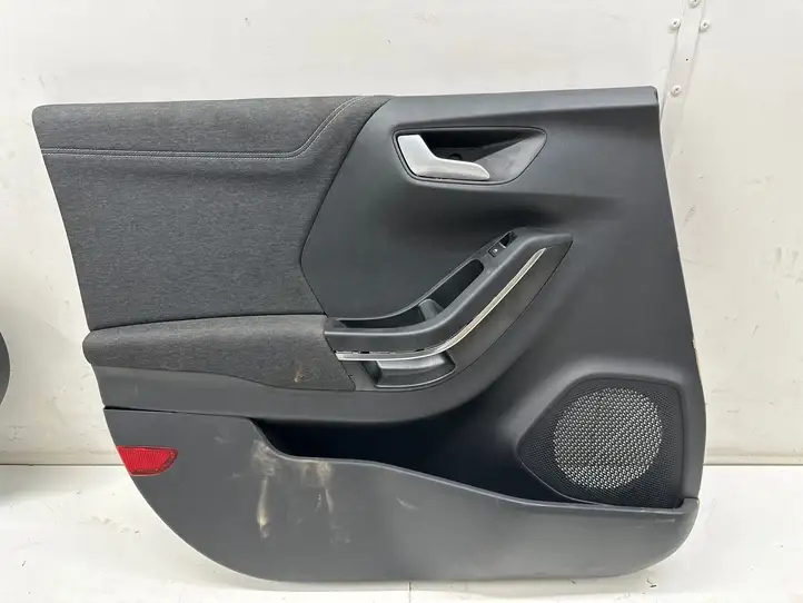 Ford Puma (2019 - ) L1TBS23891A Обшивка передней двери — фото 1