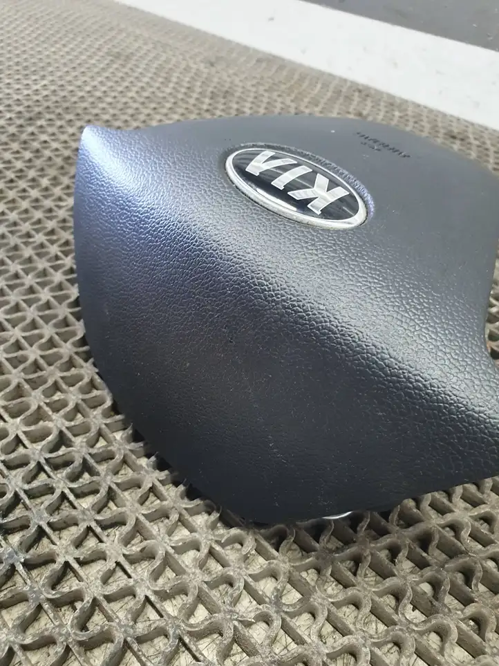 Kia Ceed (2015 - 2018) 56900A2100 Подушка безопасности руля — фото 7