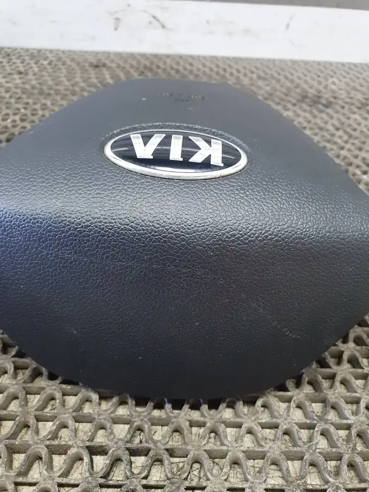 Kia Ceed (2015 - 2018) 56900A2100 Подушка безопасности руля — фото 8