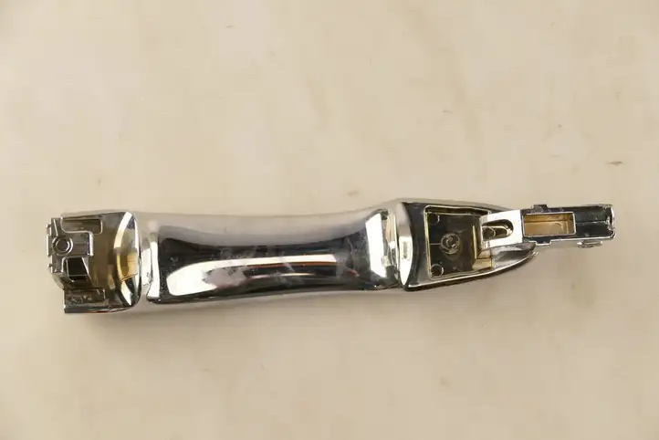 Nissan X-Trail T32 (2014 - 2021)  131107 Наружная ручка