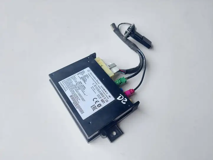 Mercedes-Benz CLA C117,X117,W117 (2013 - 2019) A2139008013 Bluetooth модуль — фото 1