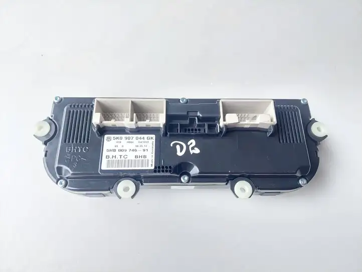 Volkswagen Tiguan (2011 - 2016)  5K0907044GK Блок управления кондиционера воздуха / климата/ печки (в салоне)