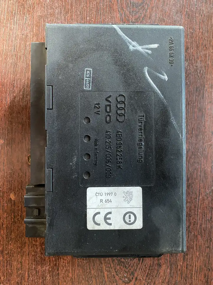 Audi A6 S6 C5 4B (2001 - 2004) 4B0962258K Модуль комфорта — фото 1