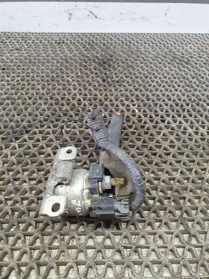 Nissan Juke I F15 (2010 - 2018) 251151KB0A Реле стартера — фото 3