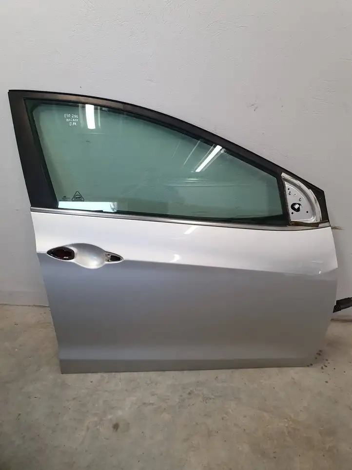 Hyundai i30 (2015 - 2017) Дверь — фото 2