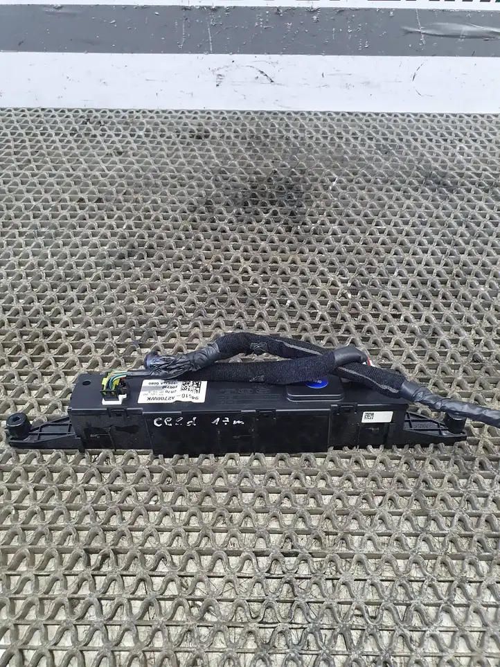 Kia Ceed (2015 - 2018)  94510A2700 Часы