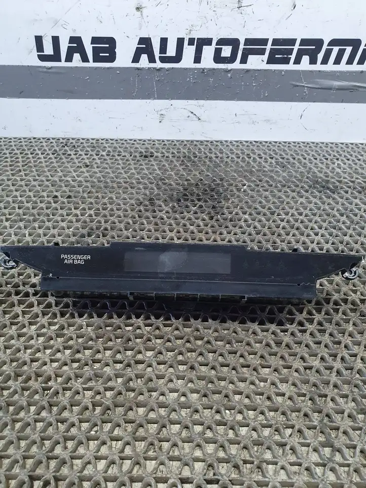 Kia Ceed (2015 - 2018)  94510A2700 Часы