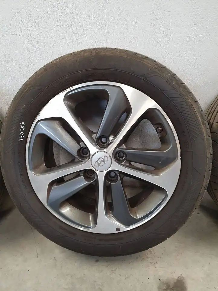 Hyundai i30 (2015 - 2017)  52910A5700 Обод (ободья) колеса из легкого сплава R 16