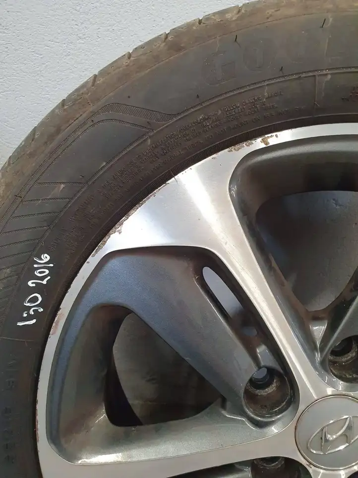Hyundai i30 (2015 - 2017)  52910A5700 Обод (ободья) колеса из легкого сплава R 16