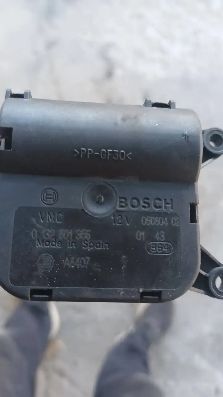 Opel Meriva A (2002 - 2006) 0132801356 Двигатель задвижки потока воздуха — фото 6