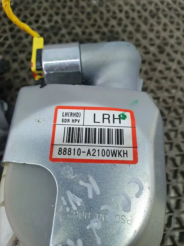 Kia Ceed (2015 - 2018) 88810A2100 Передний ремень безопасности — фото 8