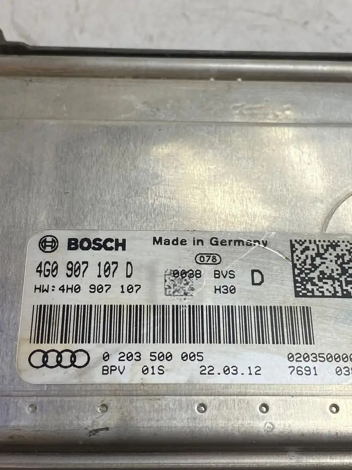 Audi A6 C7 (2011 - 2014) 4G0907107D Модуль управления камерой — фото 4