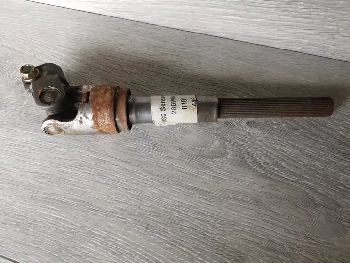 Toyota Avensis T250 (2003 - 2006) 2802060101 Кардан рулевого вала — фото 1