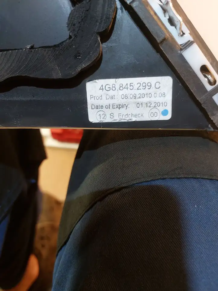 Audi A7 S7 4G (2010 - 2014) 4G8845299C Заднее боковое стекло — фото 3