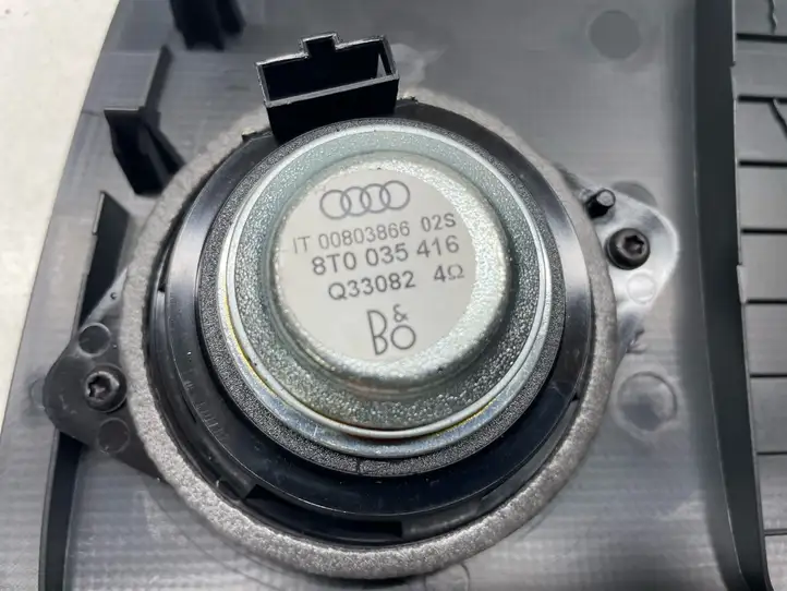 Audi A5 8T 8F (2007 - 2011) 8T0035406D Решетка динамика задней полки — фото 5