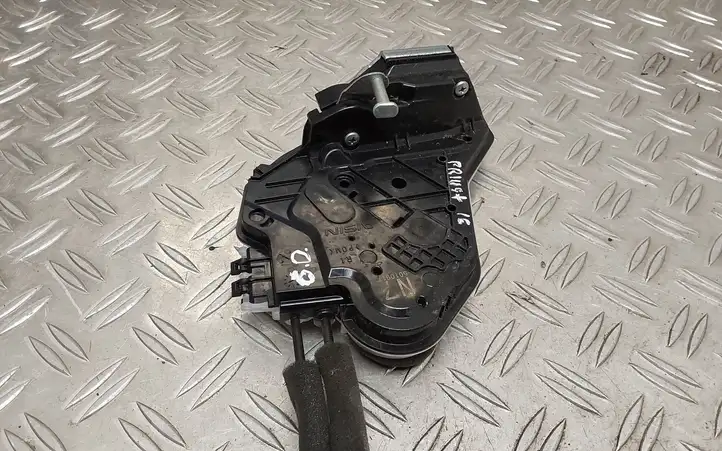 Toyota Prius+ (ZVW40) (2011 - 2018) Замок задней двери — фото 2