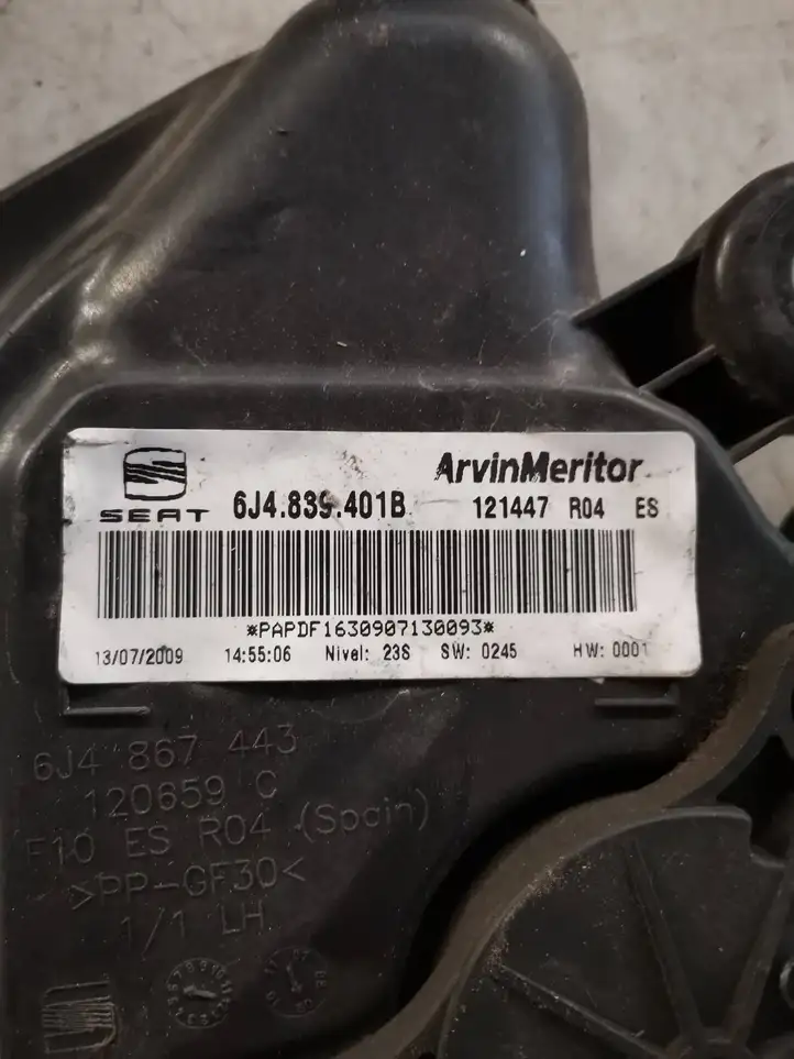 Seat Ibiza IV (6J,6P) (2008 - 2017)  6J4839401 Передний комплект электрического механизма для подъема окна