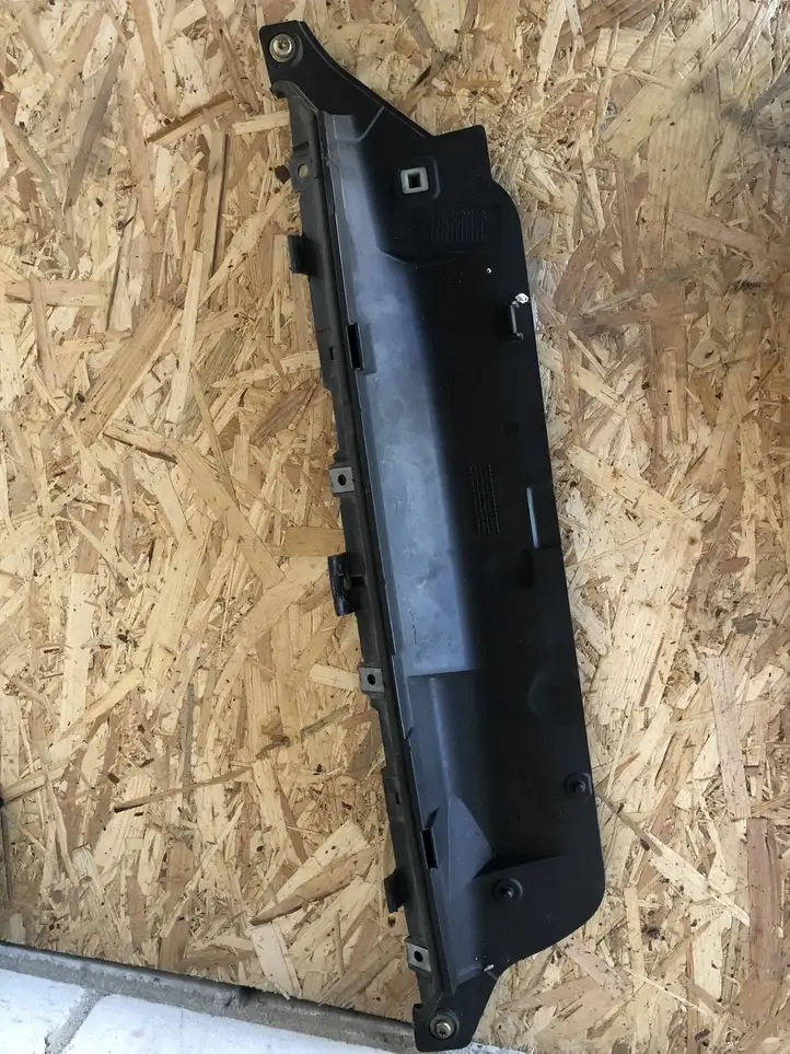 BMW X3 E83 (2003 - 2010)  3404357 Крышка микрофильтра воздуха