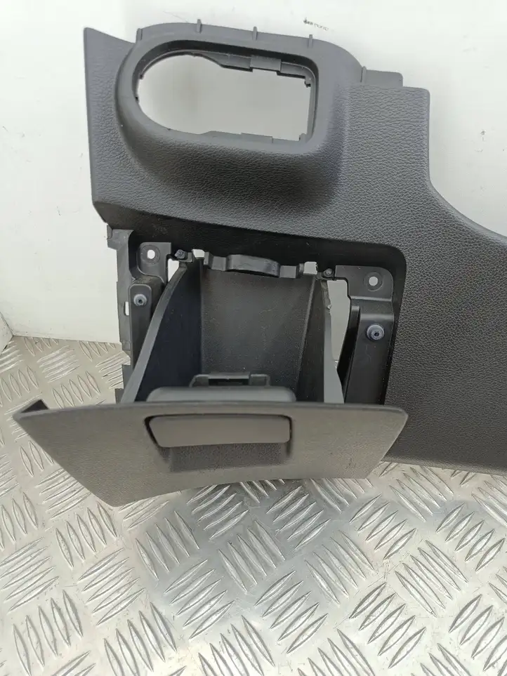 Opel Zafira C (2014 - 2016) 13293522 Нижняя отделка панели приборов — фото 4