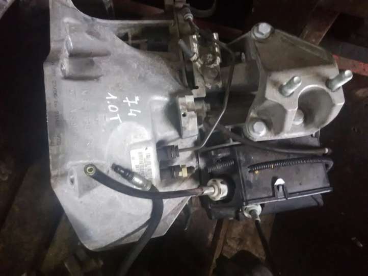 CA6R7002 Ford Fiesta Mechaninė 5 pavarų dėžė