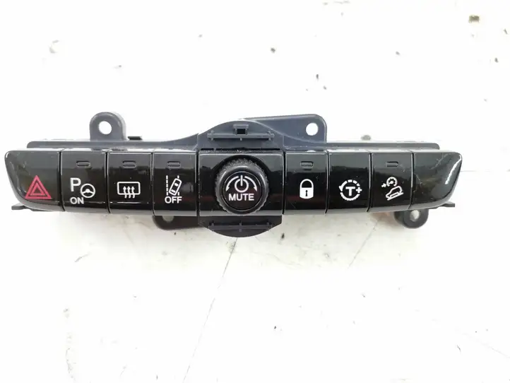 Fiat Ducato (2014 - ) 07357420070 Включатель аварийных фонарей — фото 1